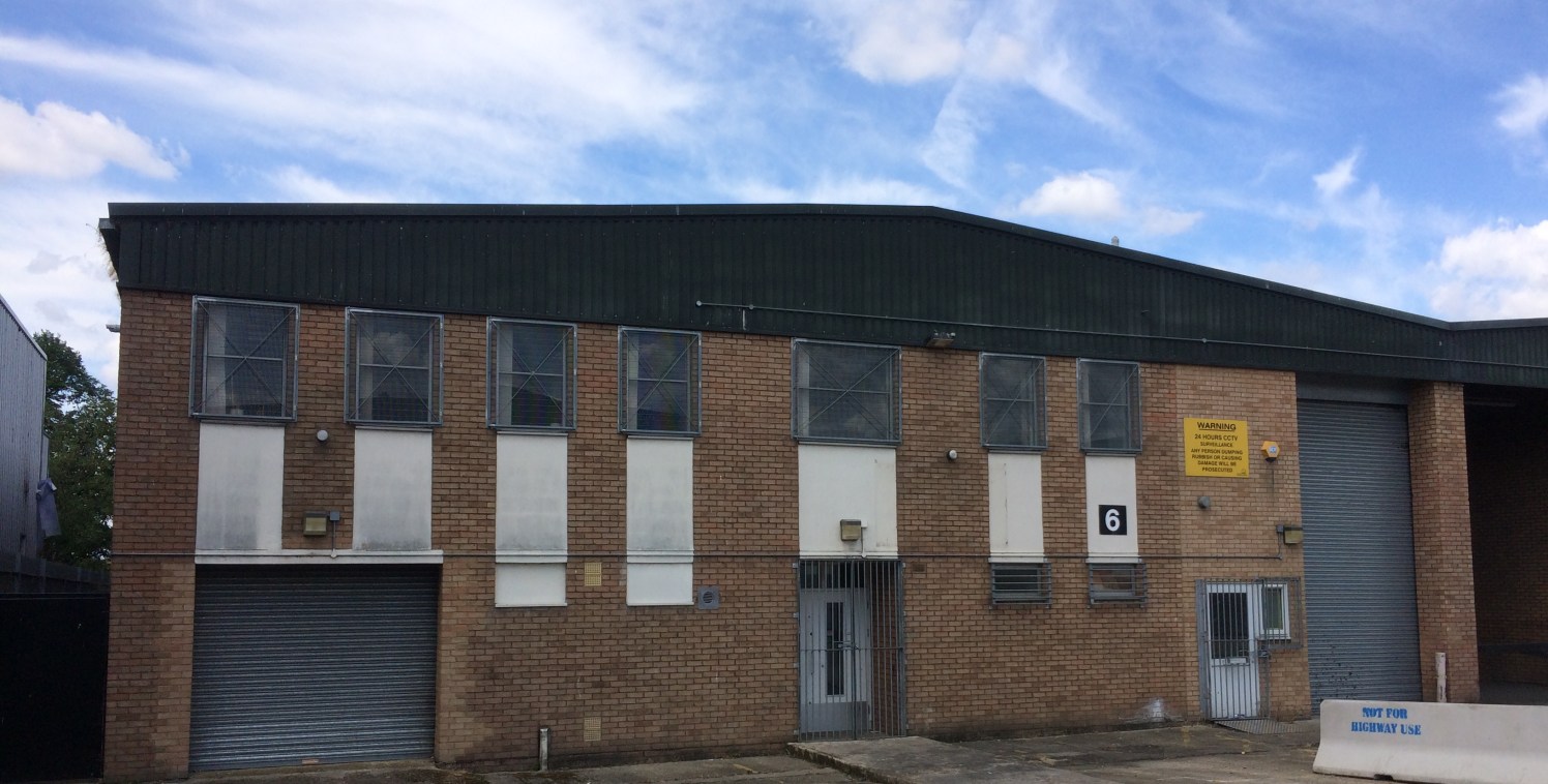 Unit 6 is a single storey industrial/warehouse unit with first floor offices located on the Lockwood Way Industrial Estate. This estate is approximately 1.5 miles south of the Billet roundabout granting access to the A406 which in turn grants access...