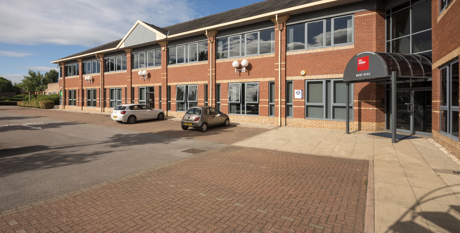 STUNNING REFURBISHED OFFICES

Location

5th Avenue is situated on Team Valley in Gateshead, three miles south of Newcastle City Centre and directly adjacent to the recently upgraded A1 Western Bypass. The building is peacefully situated among lush gr...