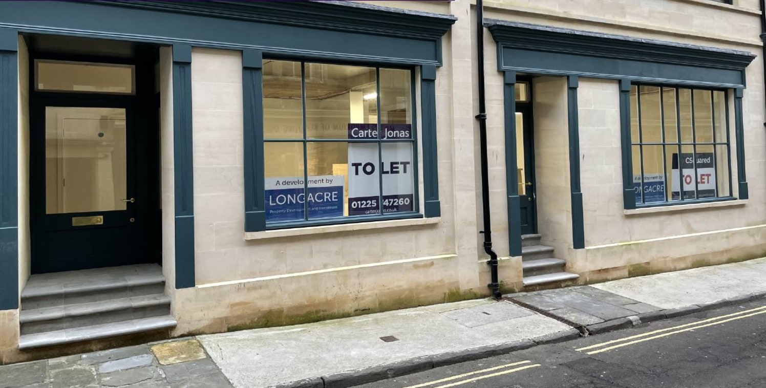 Retail or Office 'E' Space To Let.

Total Ground Floor Sales Space: 63.23 SqM (681 SqFt)

The recently refurbished property comprises open plan accommodation on the ground floor with ancillary space located on the lower ground floor. W/C and Kitchen...