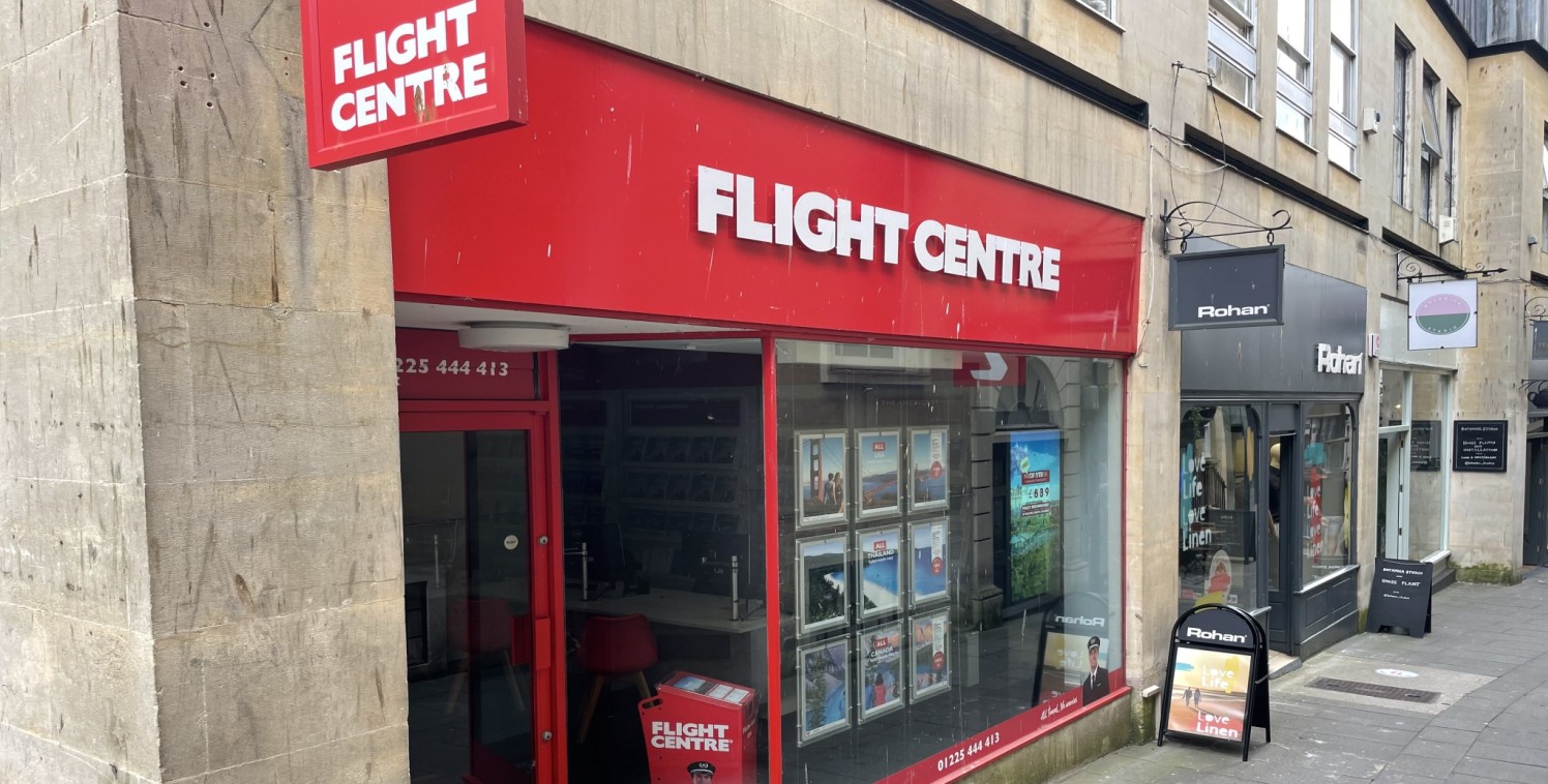 Retail Property to Let

Total Ground Floor Sales Space - 58.61 Sq M (631 Sq Ft)

The property is mid-terraced and is arranged over ground floor only. The ground floor provides open plan sales, with ancillary space including kitchen and W/C facilities...