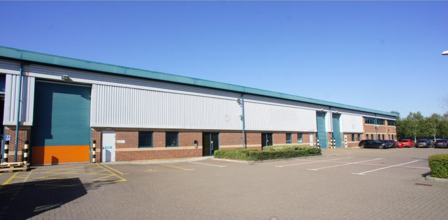 Rushy Platt Industrial Estate is an established and successful employment area well located within the town. Junction 16 of the M4 motorway is approximately 2 miles to the west and the Estate benefits from a dual carriageway access via Great Western...