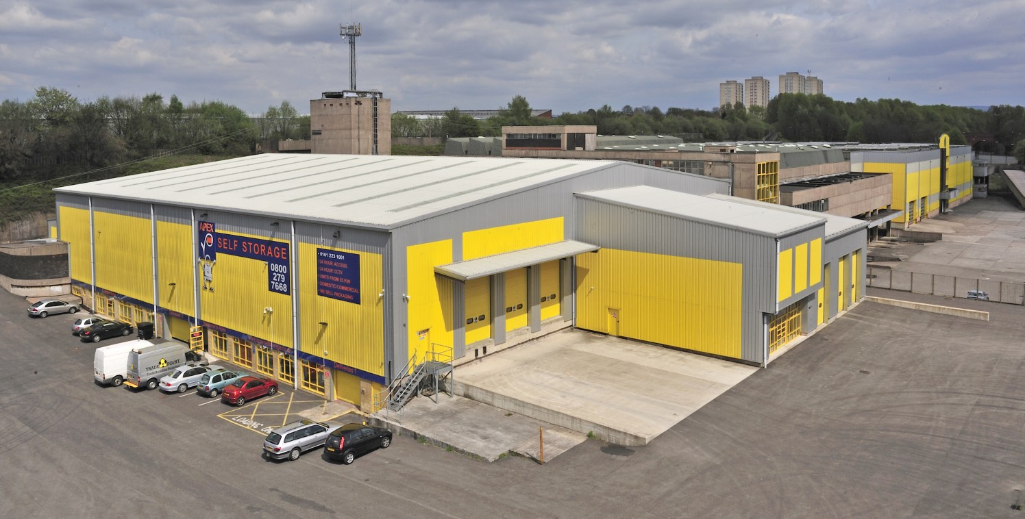 Modern single storey warehouse. Mix of drive in and dock level loading doors to the front and rear of the property. Glazed offices. Internal loading area. Sodium lighting. Gas fired warm air blowers. Large amount of HGV and car parking. Secure perime...