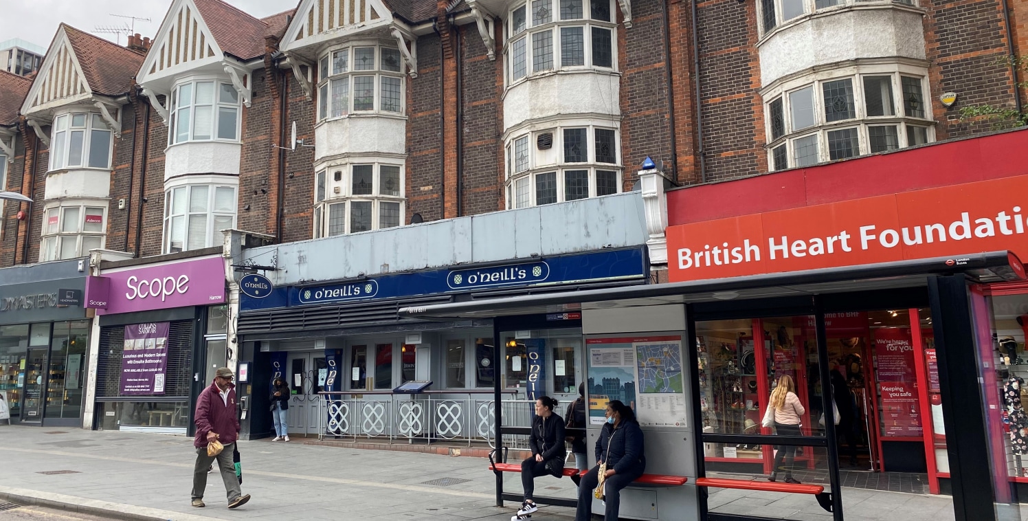 Available soon is a ground floor of the former O'Neill's pub unit on Station Road in Harrow Town Centre. This double fronted lock-up shop unit comprises 3,165 sq ft with 37 ft frontage and built depth of 89ft. There is a service road to the rear and...