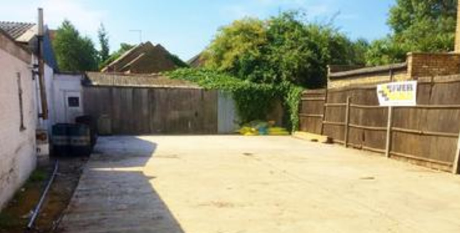 ******SHORT TERM LET******* The premises comprise a former scaffolding yard fronting directly onto Gap Road. The site has a concrete surface. There is water and electricity only to the site.\n\nLocation: The yard is situated in an excellent location...