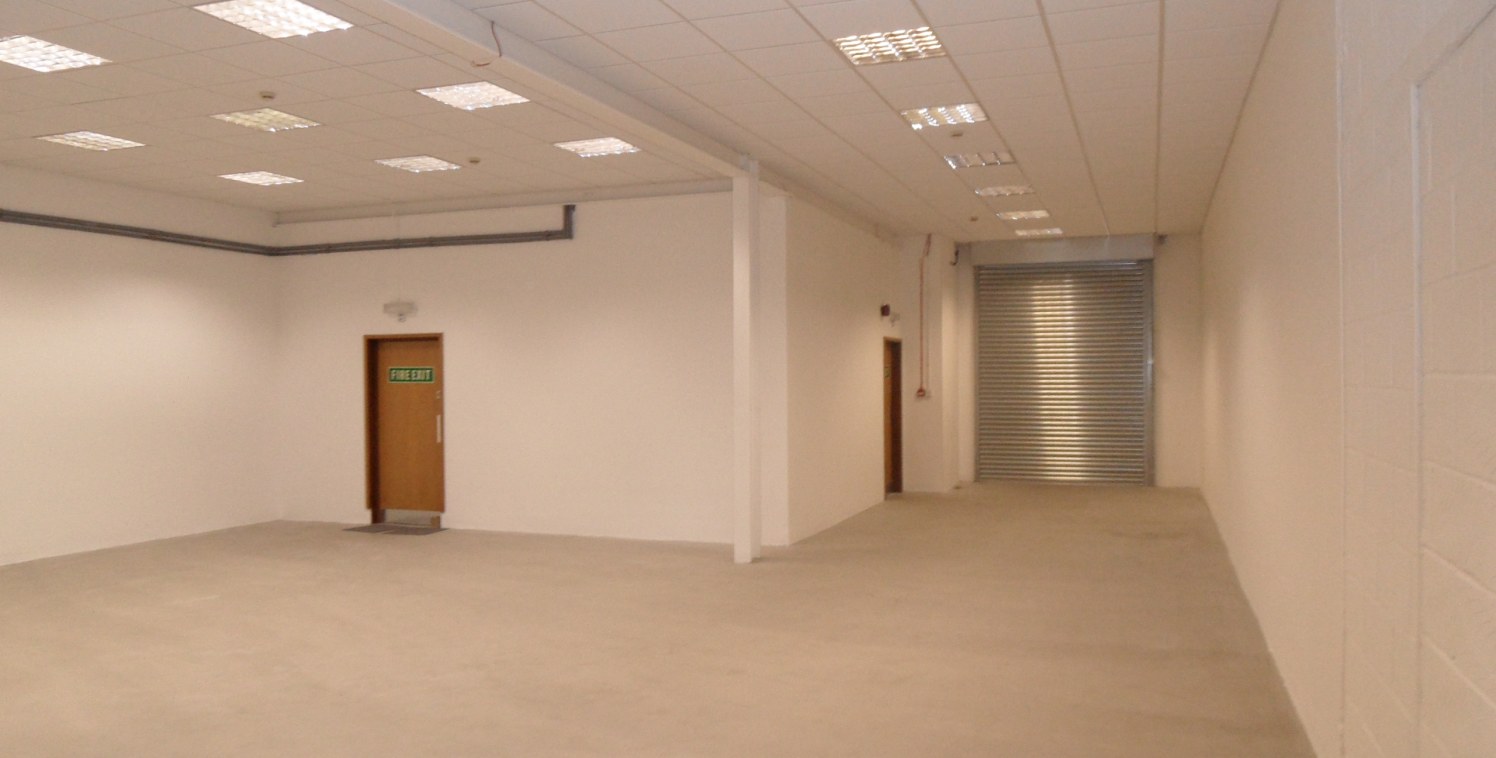 The premises comprises a mid terrace two storey hybrid office and studio/warehouse property on a well established business park. The property is arranged to provide mainly clear space on each floor with the ground floor given to functional warehouse/...