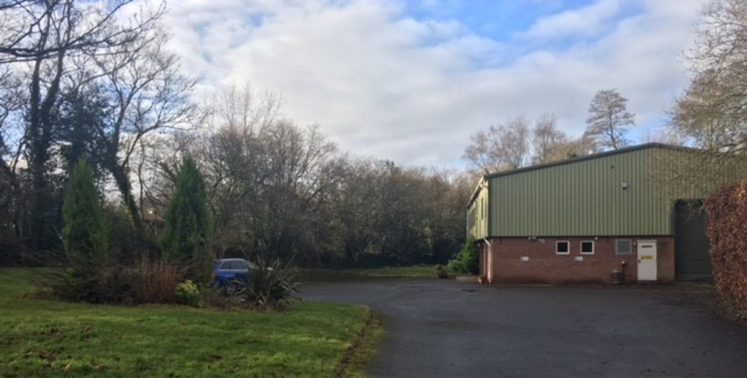 The property comprises a steel portal framed building with B1 consent.

The ground floor comprises warehouse with offices and to the first floor mezzanine storage space and offices.

The property includes loading door, eaves height of 6.13m in the ma...