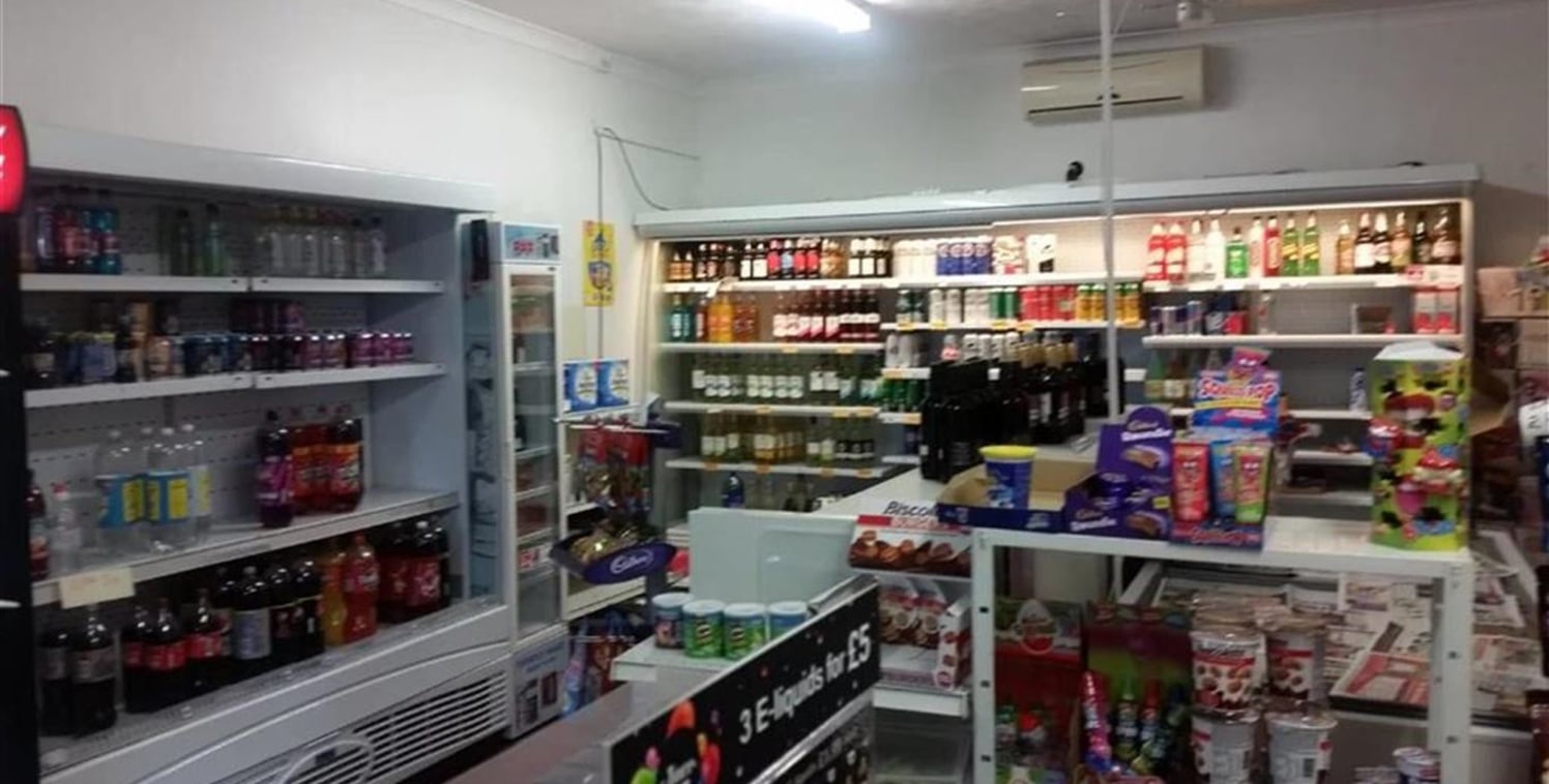 Warren Anthony Commercial are delighted to bring to the market this Off License/Convenience Store located on a parade of shops in Eckington, Sheffield an urban area and within walking distance to Eckington School and within a delightful residential a...