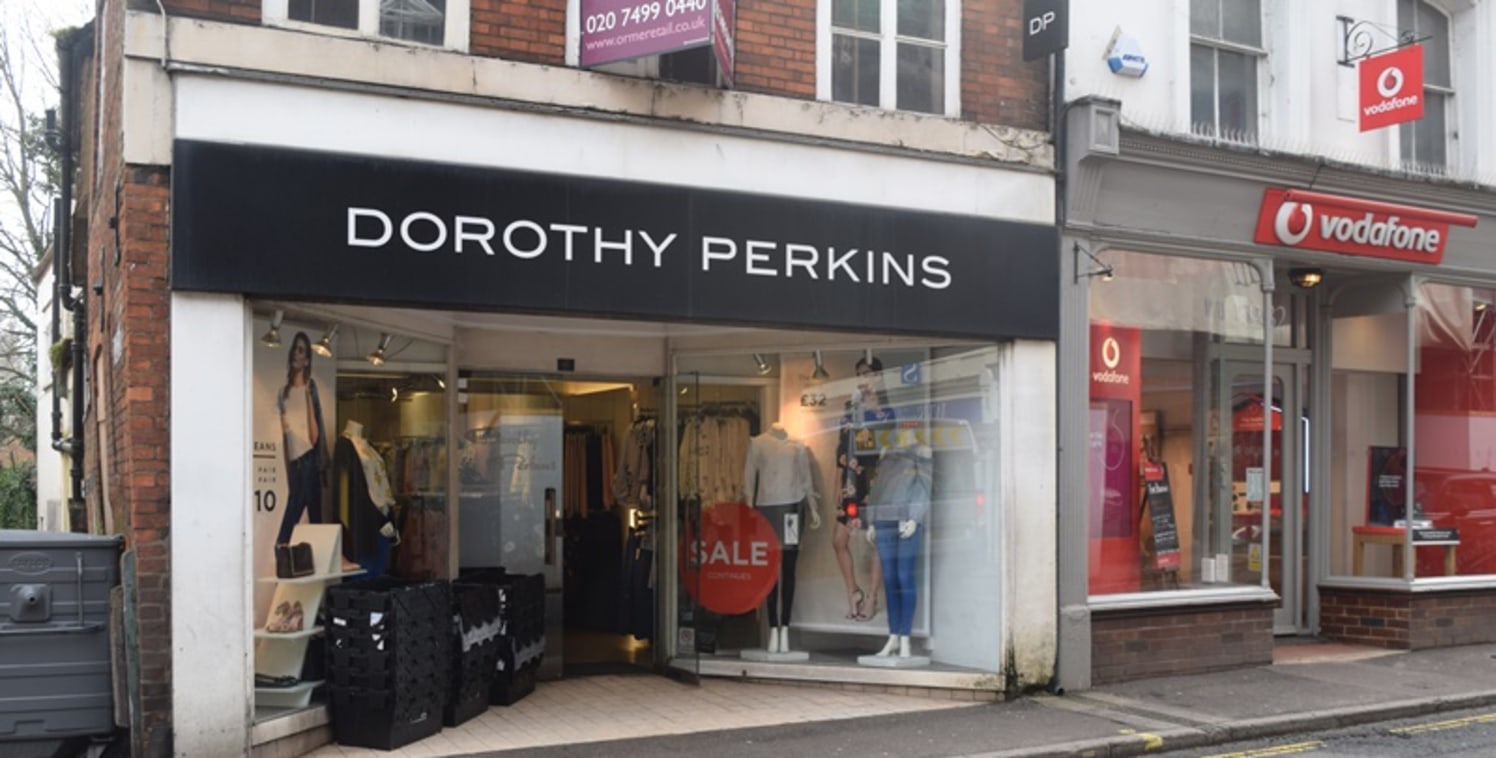 Prime town centre retail premises available on new lease