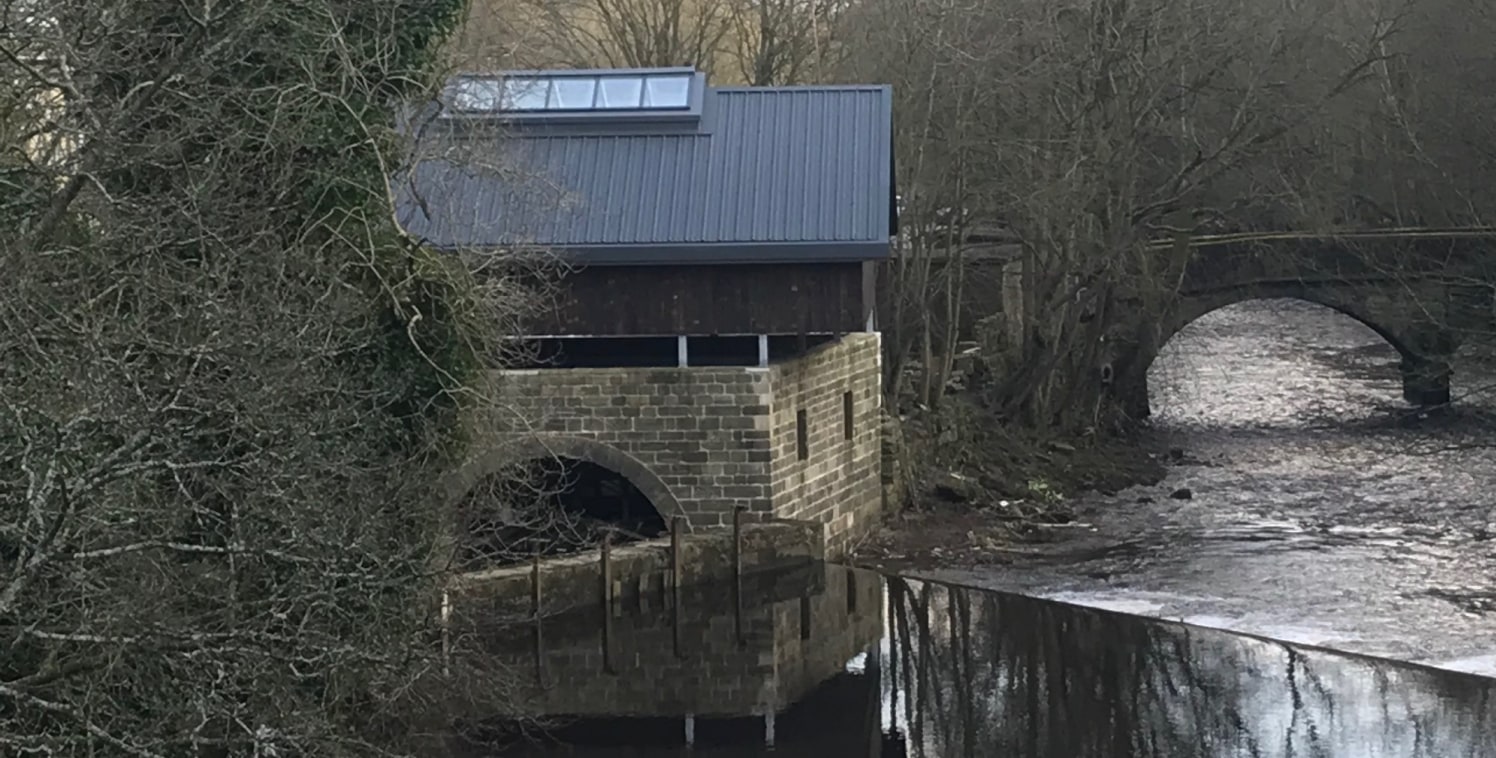 The premise briefly comprises the first floor of a Grade II listed wheelhouse situated on the fringe of the town centre within site of Hebden Bridge Train Station.

Having undergone a full restoration programme finished to a modern high standard fit...