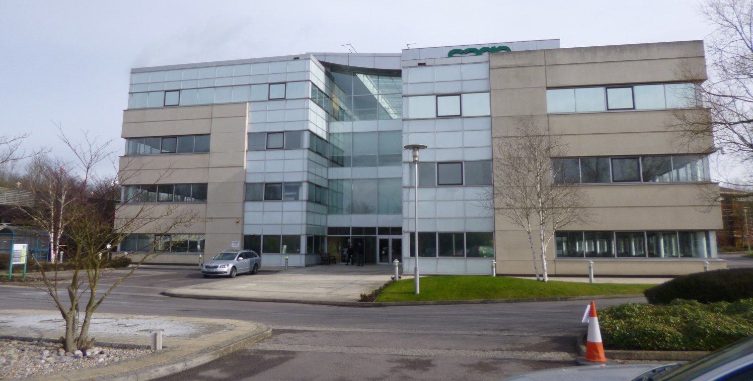 200 Berkshire Place is a four storey office building with an impressive full height atrium, set in an attractive landscaped grounds. The building is home to HPE, Sage, Amdocs and Resideo and is located a short walk from the additional amenities at Wi...