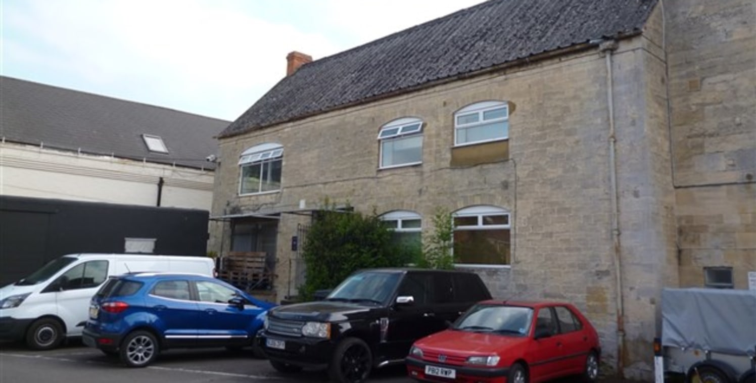 Industrial/office opportunity which would suit a variety of uses. The current rental income is &pound;17,100 per annum...