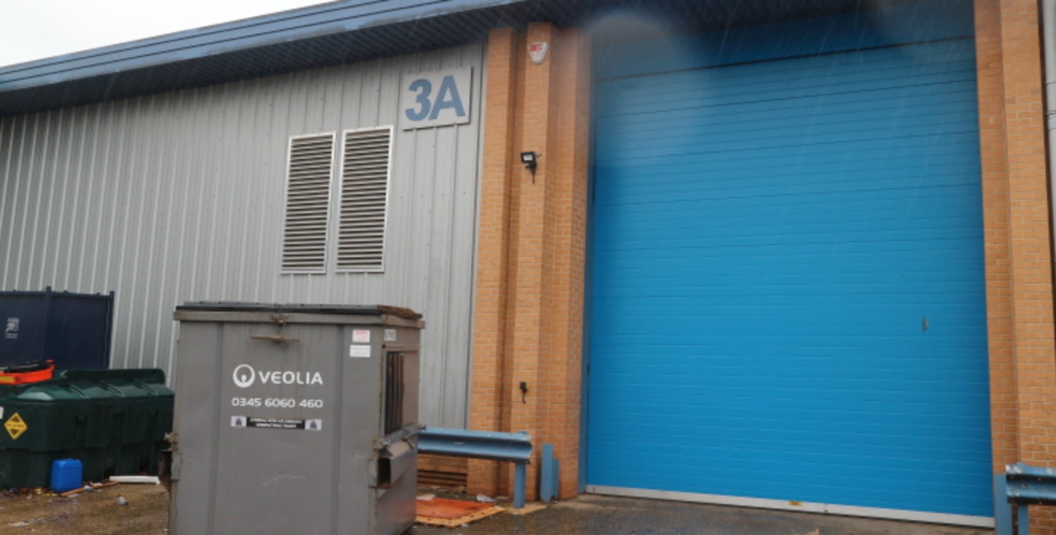 Unit 3A Headley Park 10 comprises a mid-terrace industrial / warehouse unit with quick and easy access to J10 of the M4.