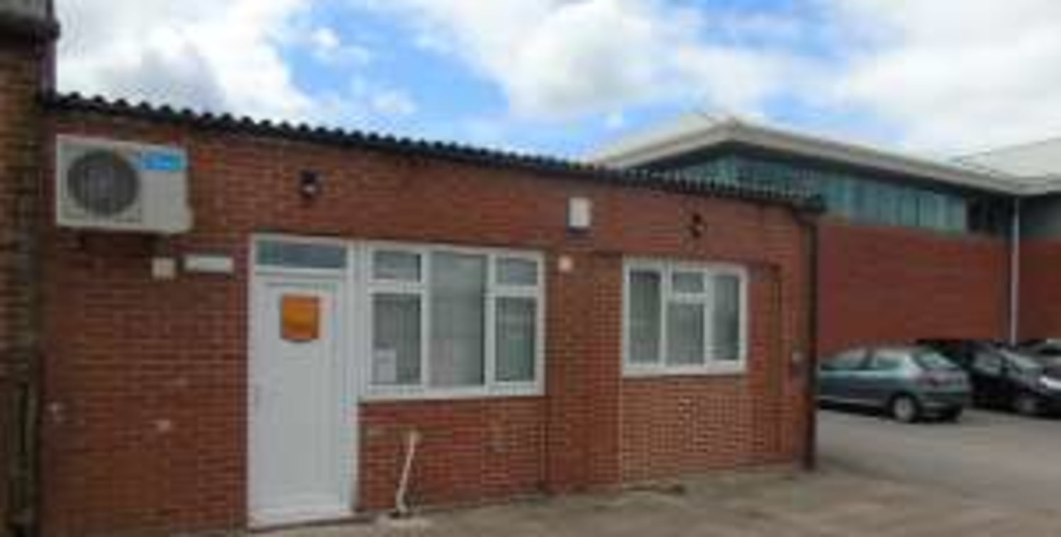 Net Internal Area 55.7 sq.m / 599 sq.ft High quality specification including air conditioning and led lighting. Located on well-established industrial estate....