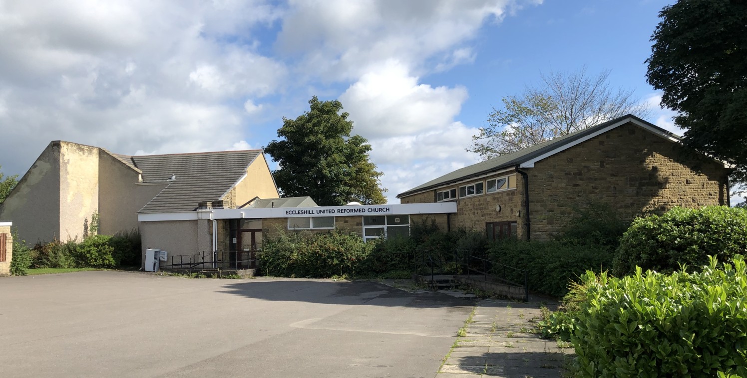 BEST & FINAL OFFERS INVITED BY 12 NOON ON FRIDAY 8 OCTOBER 2021.

The property comprises a large single storey detached church building. 

The accommodation briefly comprises an entrance hall with toilets off (ladies and gents), cloakroom, catering k...