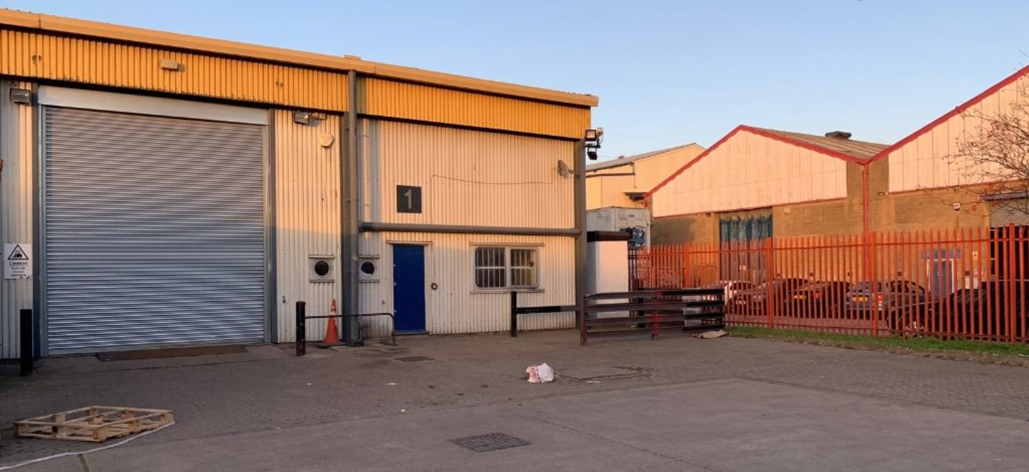 Please note that this unit is to be refurbished to a similar standard as indicated on the internal photos shown.

Unit 1 makes up part of the Buzzard Creek Industrial Estate, just off River Road. River Road grants access to the A13. To the west the A...