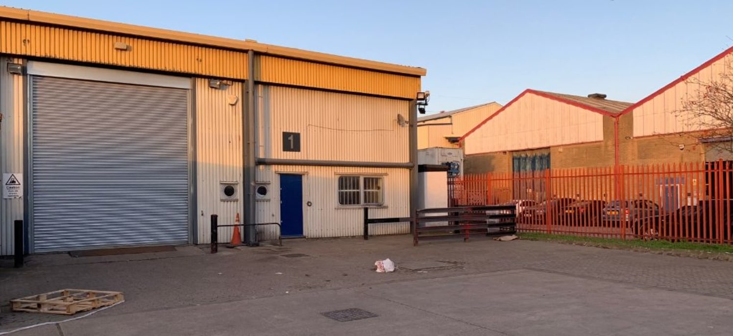 Please note that this unit is to be refurbished to a similar standard as indicated on the internal photos shown.

Unit 1 makes up part of the Buzzard Creek Industrial Estate, just off River Road. River Road grants access to the A13. To the west the A...