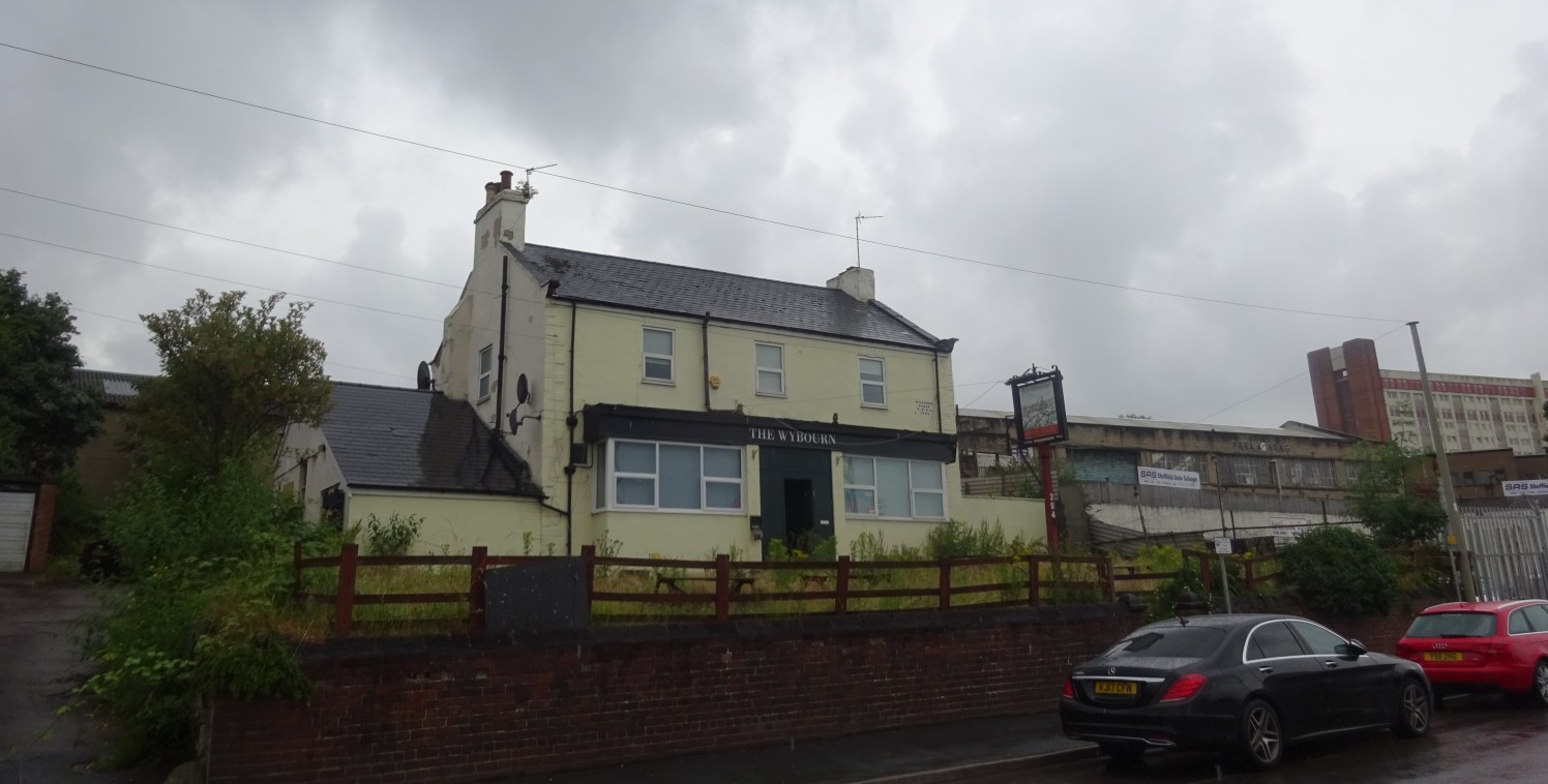 Substantial building most recently used as a Public House which could be suitable for alternative uses