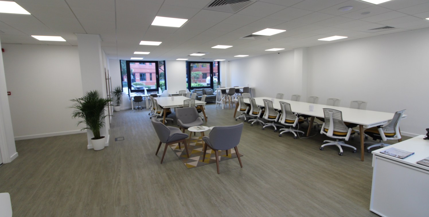 FULLY REFURBISHED ground floor office premises WITH PARKING in EDGBASTON - 892 ft2 - 2,300 ft2...