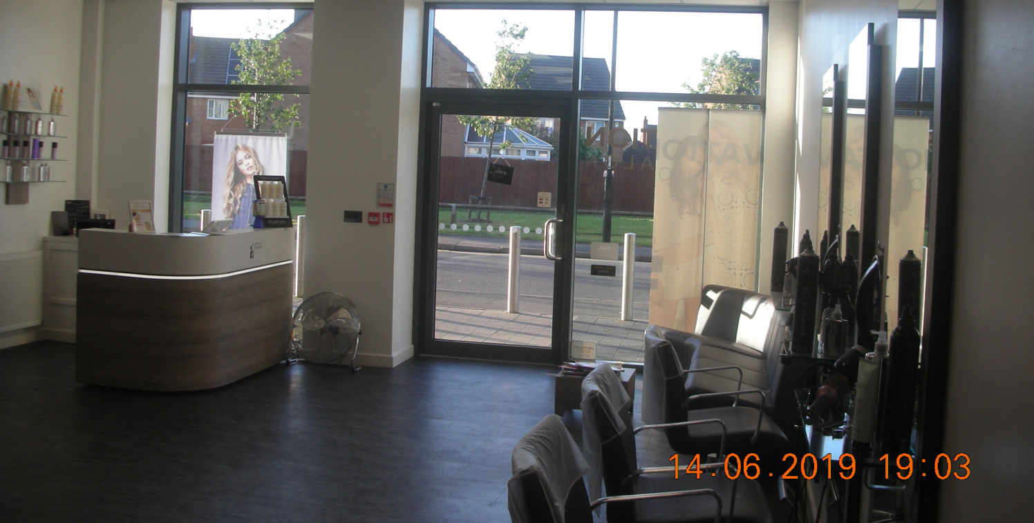 Established Hairdressers Warwickshire Shopping Park, close M&S, Greggs and Asda. approx 700 sq ft of well presented salon, easy parking. Offers around &pound; 39,950 + VAT as a going concern....