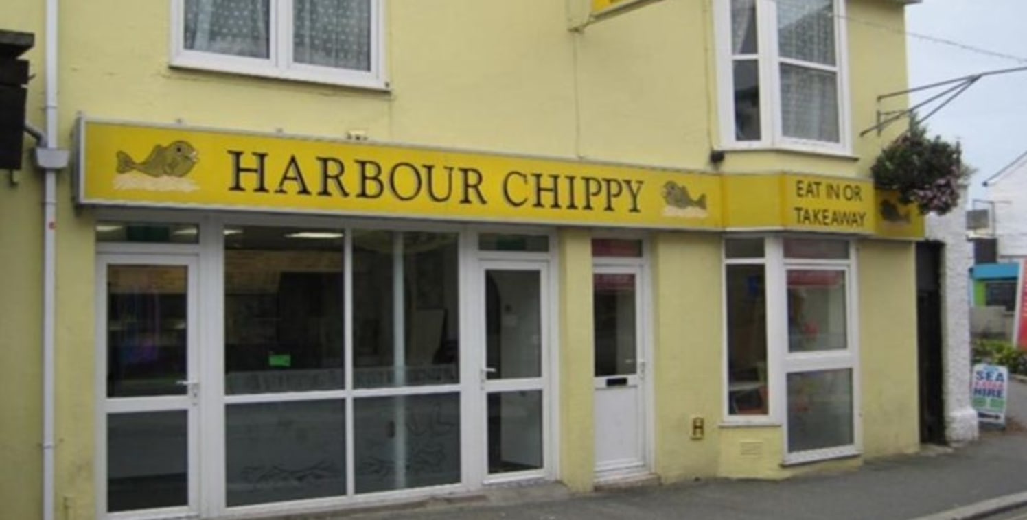 Freehold Traditional Fish & Chip Restaurant & Takeaway In Newquay For Sale\nIncludes 2 Tenanted 1 Bedroom Apartments\nRef 2131\n\nLocation\n\nThis outstanding and well respected fish & chip shop business is situated on one of the main through roads i...