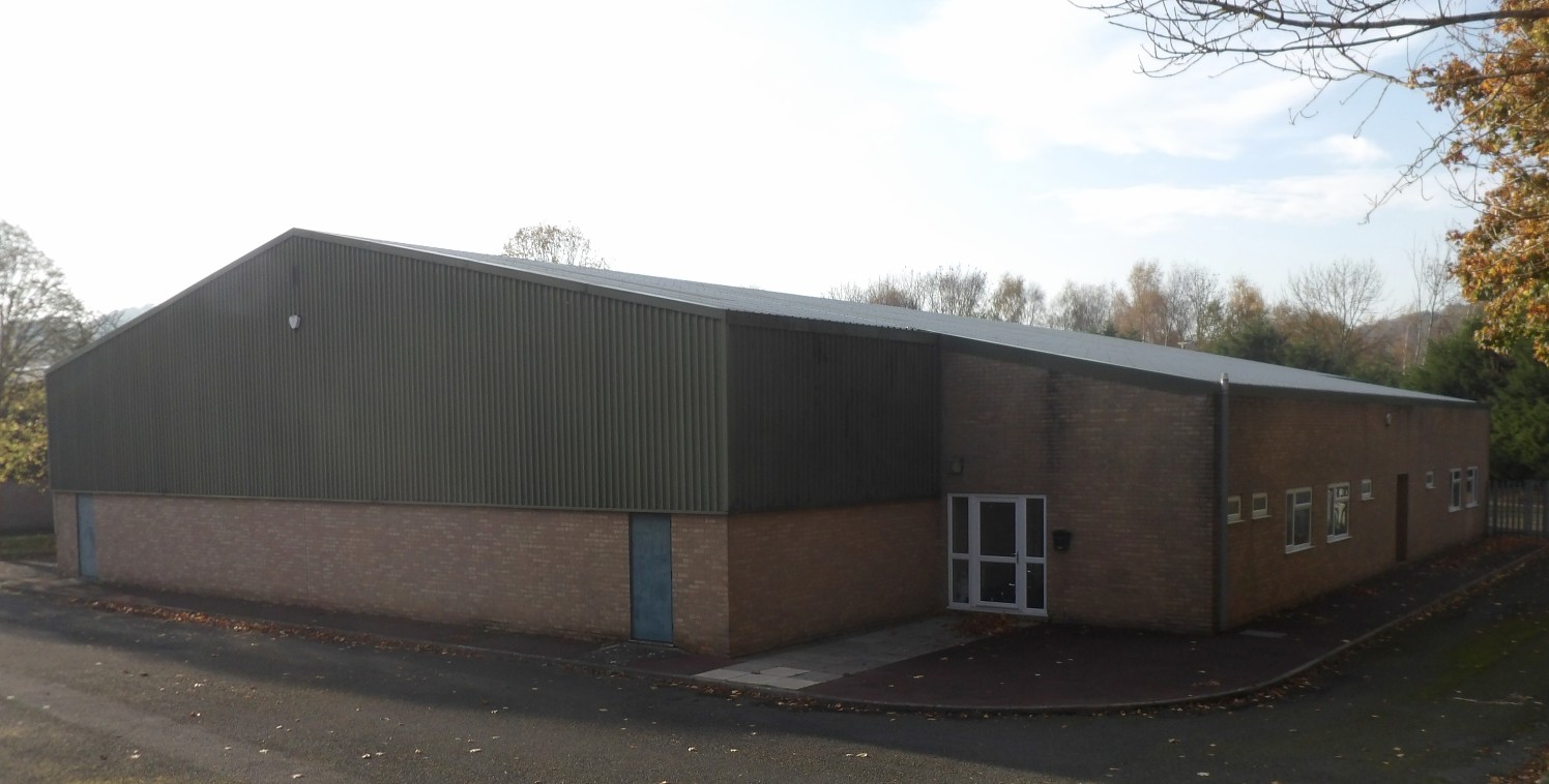 A modern, detached factory/warehouse unit with fenced service yard. 

9,262 sq ft 

Rental £35,000 per annum

*Available September 2021*