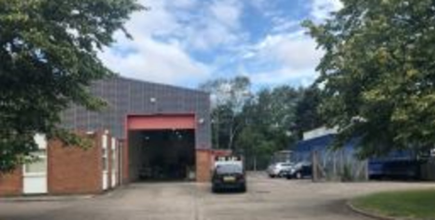 Industrial Warehouse Unit With Secure Yard