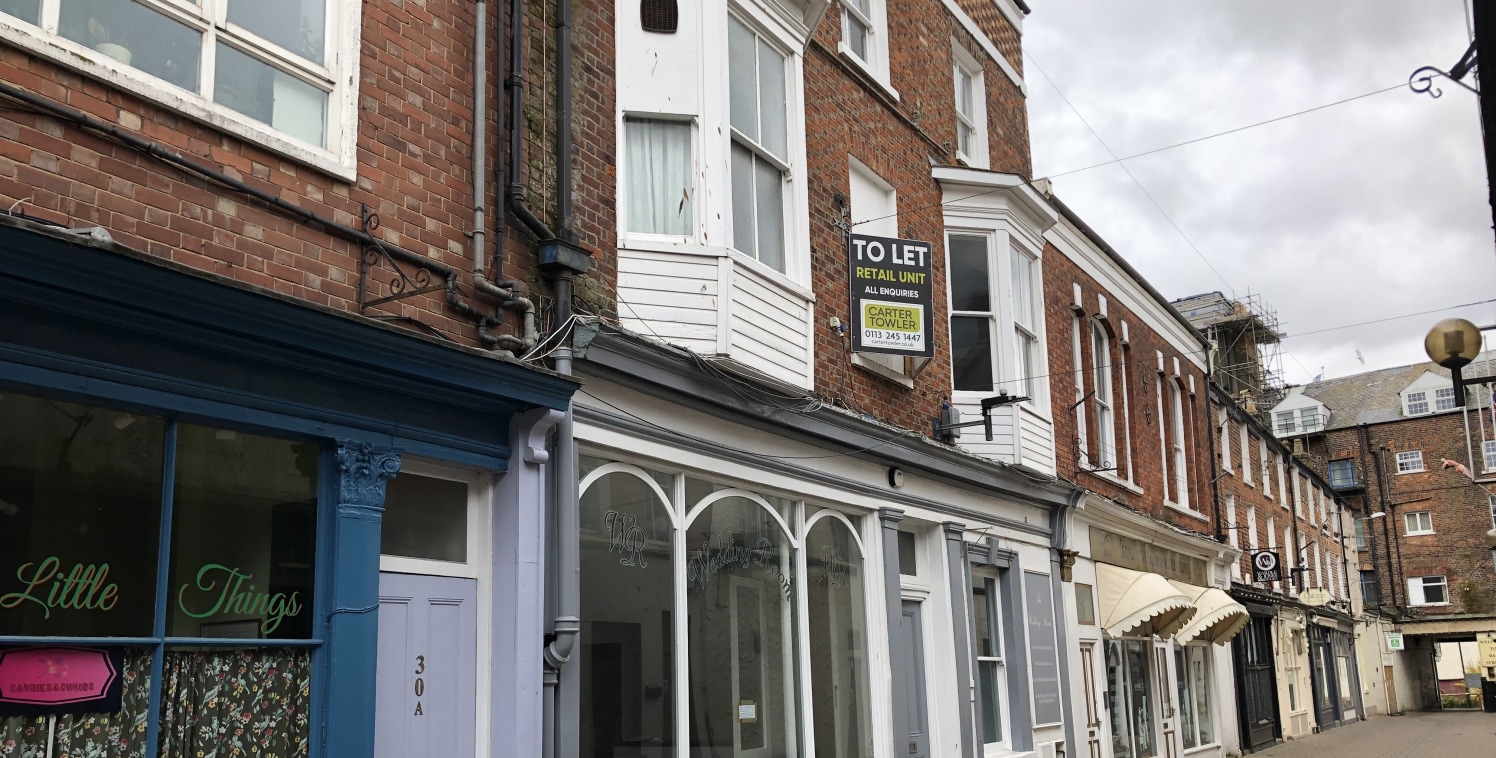 Situated on the characterful Bar Street pedestrian shopping parade in the centre of Scarborough is this prominent brick built retail property consisting of a smart ground floor retail unit with small kitchen and w/c. At first floor there is an additi...