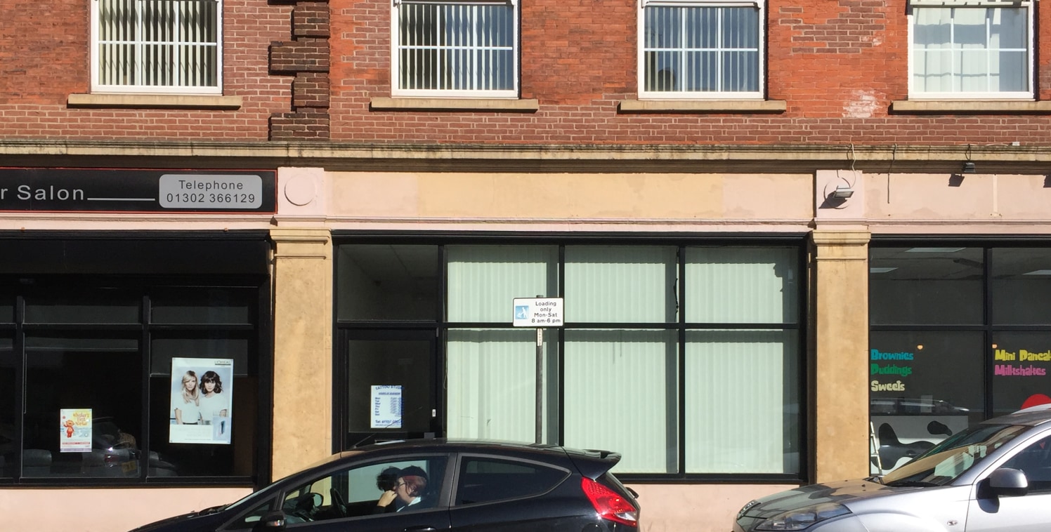 The Ground Floor was previously used for beauty treatment and is divided to form a 

Reception area with display window with blinds

Two treatment rooms and

Rear is a kitchen, toilet and stares to the basement.

 

The Basement was last used as an o...