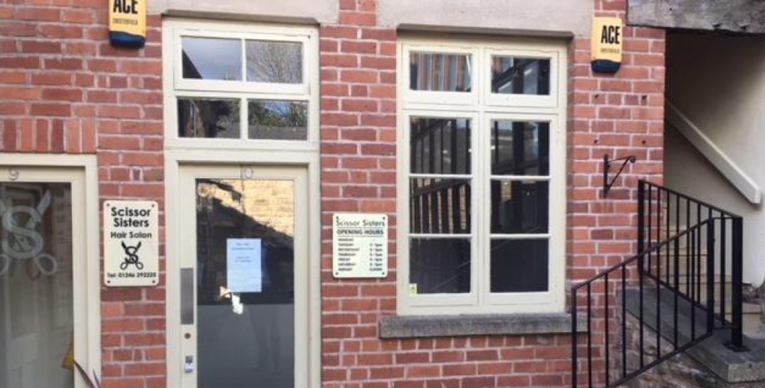 Retail/Studio/Office Accommodation