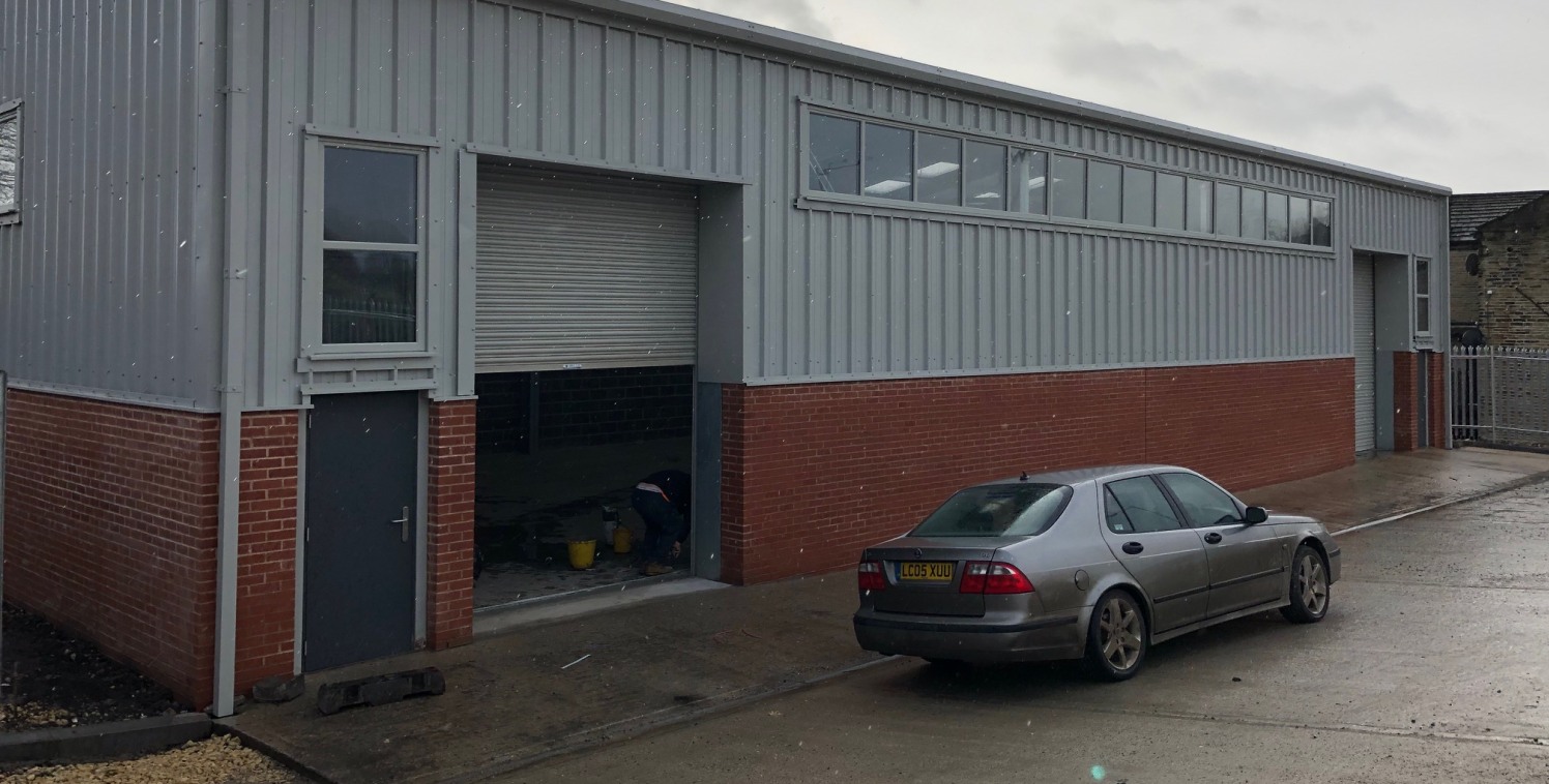 The property comprises a single storey, new build industrial/warehouse unit clad in a combination of brick and blockwork under a sheet metal pitched roof incorporating translucent roof panels. Access is provided by way of two roller shutter loading d...