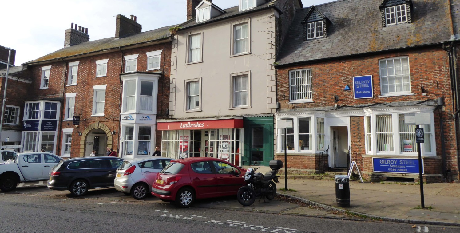 14 Market Place, Brackley is a available as a investment/development opportunity. The property is centrally located in the busy market town of Brackley, which is an expanding town with a population of over 14,500 and a further 2,750 housed planned ov...