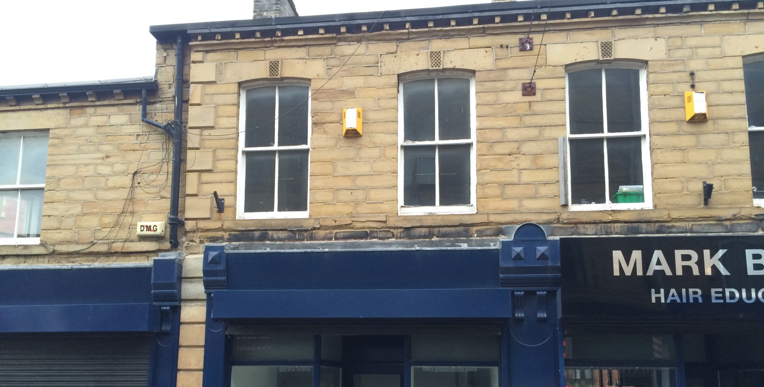 The property comprises a two storey attic and basement mid terrace building being of stone construction under a dual pitched slated roof.

Internally the property provides modern ground floor and first floor retail space with a timber framed and glaz...