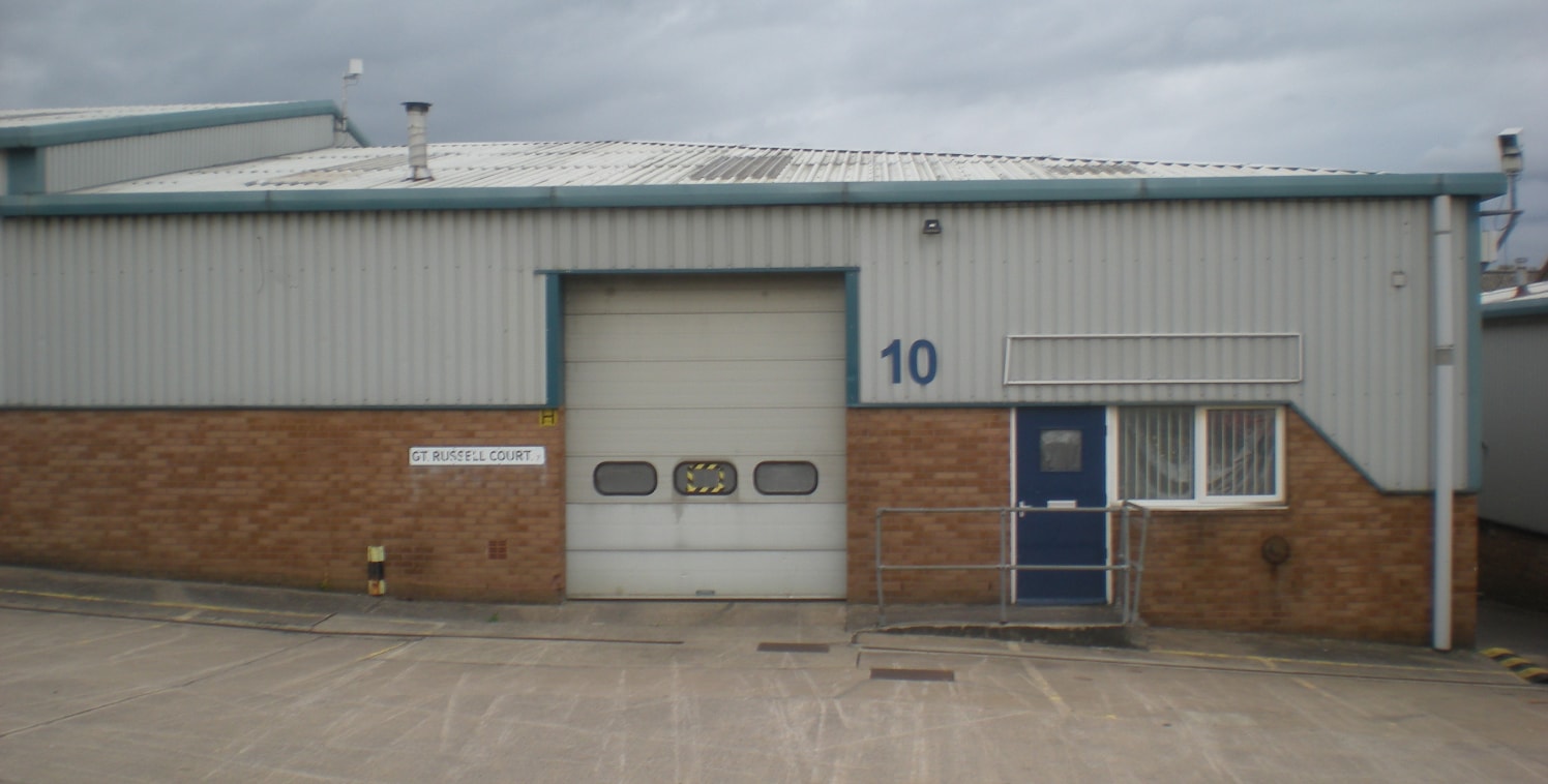 Modern single storey industrial unit situated on an established industrial estate with CCTV and security patrols. The unit has an up and over loading door and forecourt car parking/servicing....