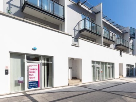 22a Point Pleasant is located off Putney Bridge Road next to Wandsworth Park, between Putney and Wandsworth.<br><br>With excellent transport links, Wandsworth Town mainline station provides direct access to Vauxhall, Waterloo and Victoria via Clapham...