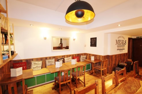 Set in bustling Chapel Market, Islington is this successful and established coffee shop offered with A3/A5 usage and currently with 30 covers. On entry is a good sized food preparation area, barrista, serving and food display cabinet with the usual u...