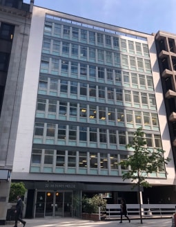 The property comprises an office building arranged over 9 floors facing south over Dukes Place. The available space is situated on the 6th floor and benefits from a kitchenette, a meeting room and provides plug & play offices connected with fibre....