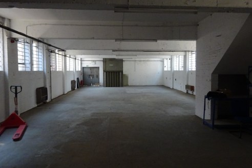 Ground floor warehouse/industrial unit very close to Romford town centre