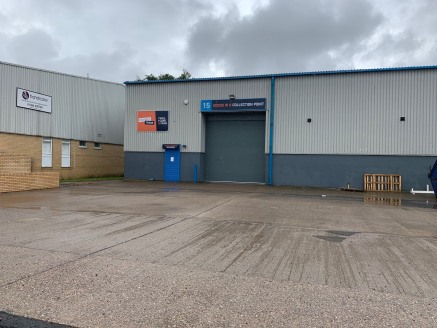 The Kingsway Interchange is a development of 23 industrial units. The properties are of steel frame construction with insulated profile steel clad walls and roof with intermittent roof lights.

The units have eaves heights from 6 m with dedicated con...