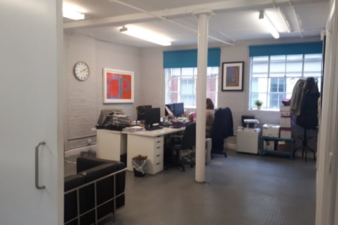 The property comprises the three upper floors (to be leased together) of a double fronted Victorian built former warehouse located in the heart of Spitalfields, close to Bishopsgate. 

The building benefits from numerous character features throughout...