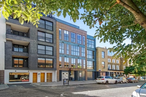 Located on the south of Downham Road the property is within 3 minutes' walk of Haggerston Station (Overground) which provides direct access into Shoreditch High Street Station within 5 minutes. Regents Canal is to the south of the property with Dalst...