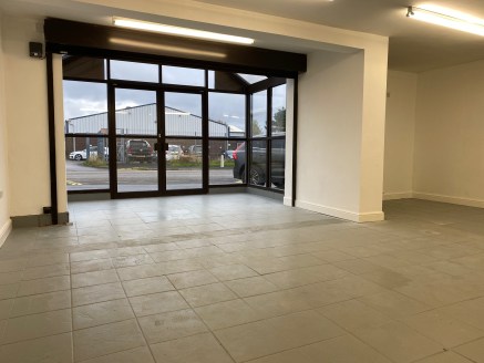 Industrial Warehouse To Let, Unit 9 Universal Business Park, Darlington