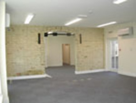 Waterloo Farm Courtyard