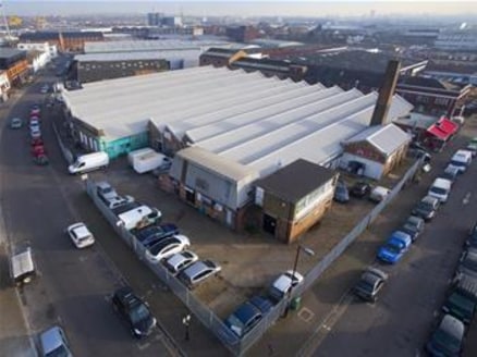 A range of various offices / studios / light industrial units available on flexible terms.\n\nAccommodation\n\nAll measurements are approximate and measured on a gross internal area basis....