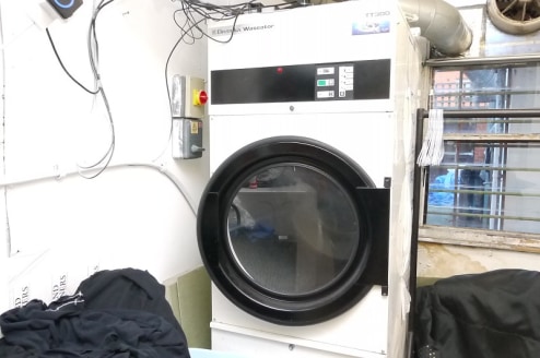 Victor Michael is pleased to present this lovely contemporary laundrette business for sale.