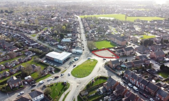 The site extends to some 0.214 acres (0.087 hectares) with frontage on to both Broad Street and North Street. 

The property was most recently occupied as a car sales display lot and marked out with circa 35 vehicles, but would be suitable for a vari...