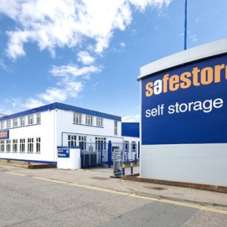 Stirling Way - WD6
