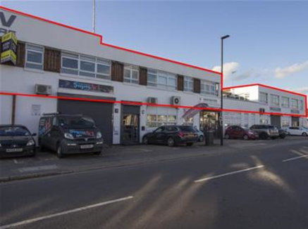 Arrow Business Centre comprises a selection of B1 units which are available for warehouse and or office use on flexible terms. All the units benefit from allocated car parking spaces....
