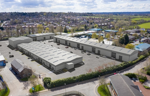 New trade and industrial units available from Q2 2022. High quality specification. Electric car charging and renewable energy sources for every unit. Excellent transport links. The development will be carried out to a BREEAM Very Good standard. Elect...