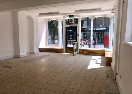 The property comprises a ground floor retail unit located in a prime retail location, benefitting dual aspect glazed frontage. There is a basement suitable for storage....