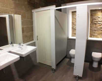 Grade II Listed office building.\n* Fully refurbished offices.\n* On site parking.\n* Excellent security with CCTV\n\nLOCATION\n\nThe property is situated within the Burnley Wharf complex adjacent to the Inn On The Wharf and backing onto the Leeds an...
